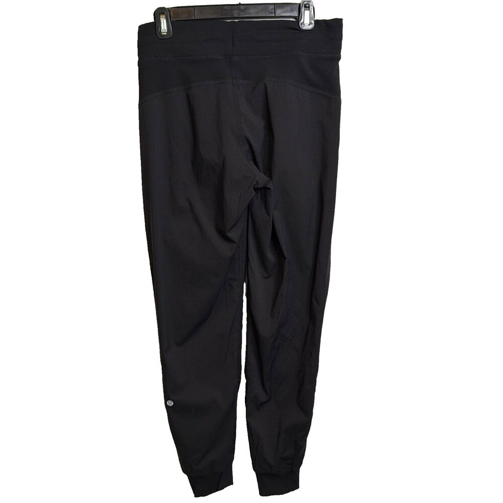 Lululemon Dance Studio Mid-Rise Jogger Black 8 Sportif Streetwear Balletcore EUC - Picture 4 of 6